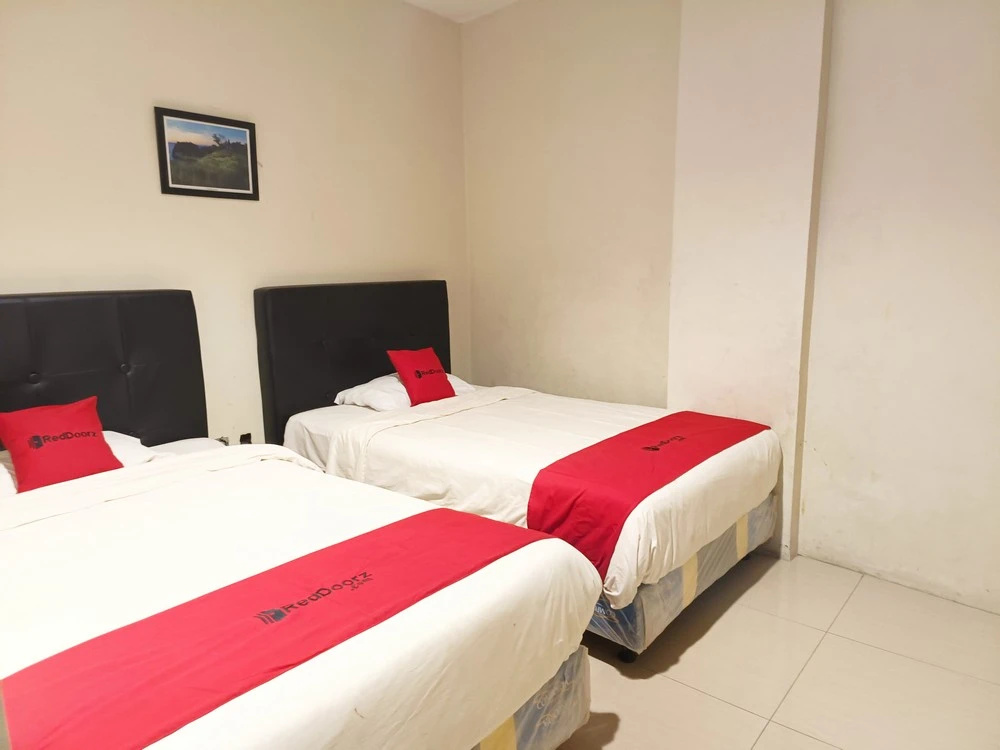 Hotel O Manado near Gereja Advent Tikala Baru formerly Rids Hotel