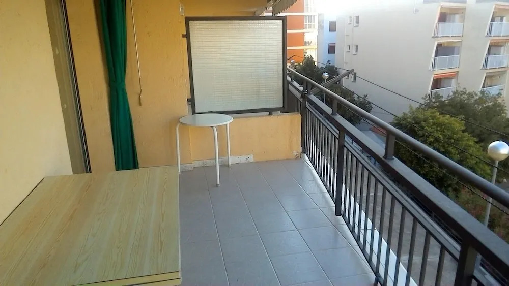 Apartment With one Bedroom in Cambrils, With Balcony - Near the Beach