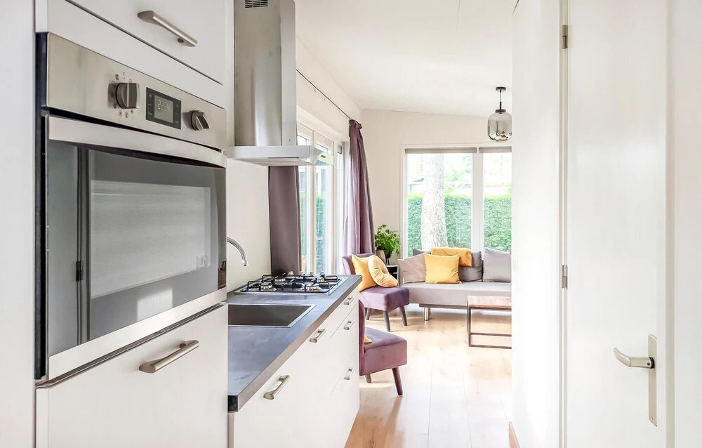 3 Bedroom Awesome Home In Heinkenszand