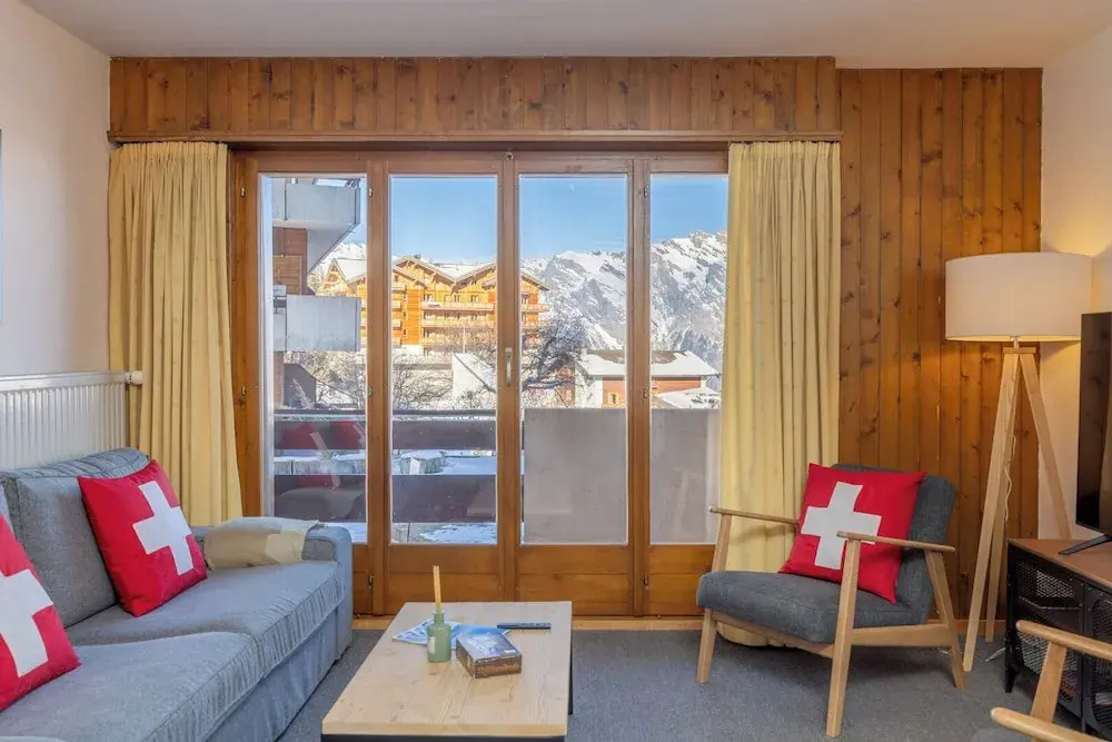 Central Apartment in La Tzoumaz - Last Minute Deal