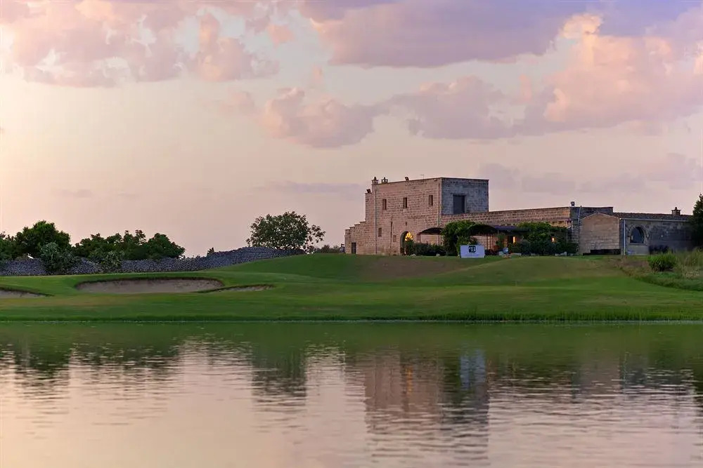 Doubletree By Hilton Acaya Golf Resort Lecce