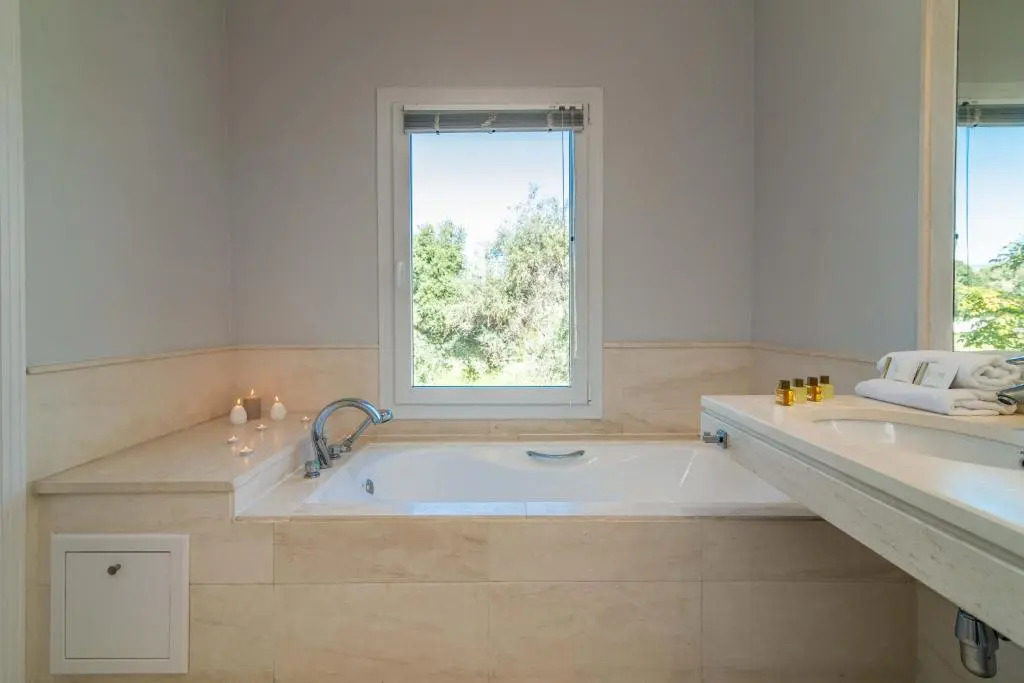 VACATION MARBELLA I Guadalmina Golf Front Villa, Private Pool, Cinema Room, TOP location, Close to the Beach and Puerto Banus