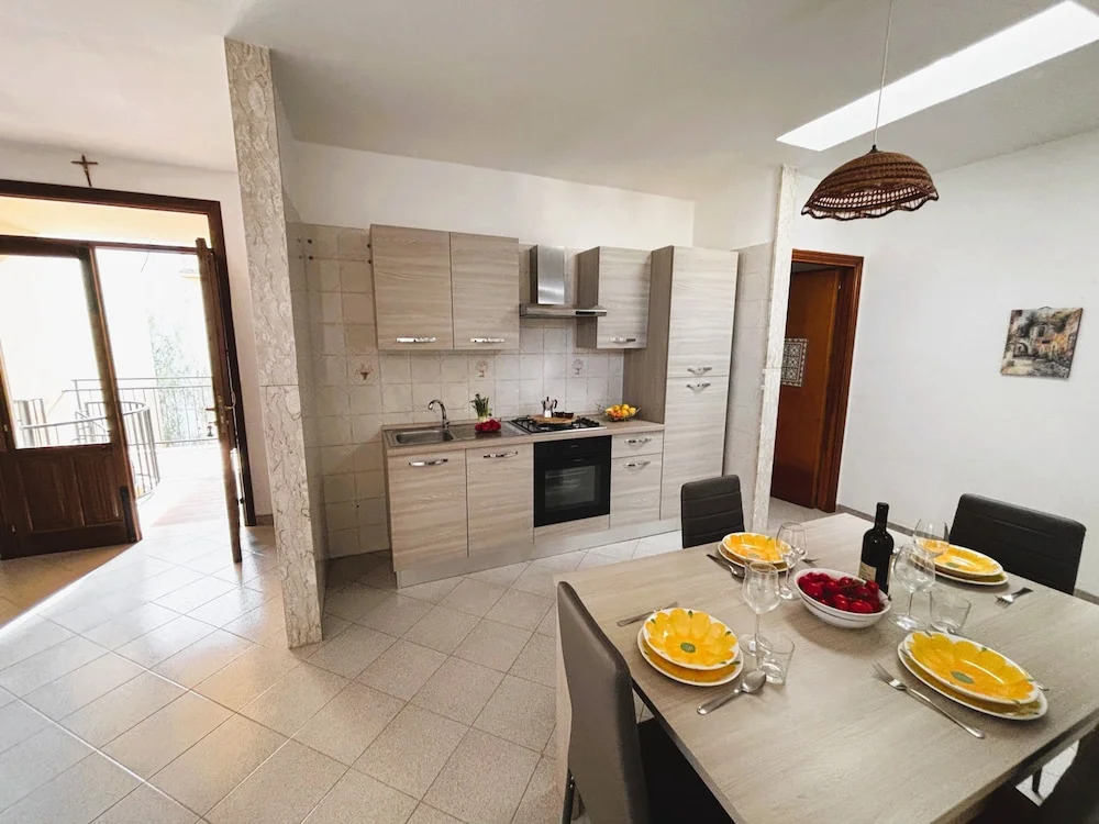 Casa Amodei a pochi passi dal mare