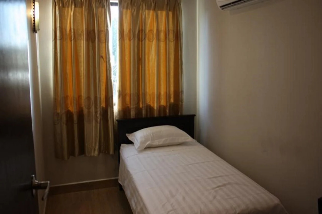 SE Hotel 2