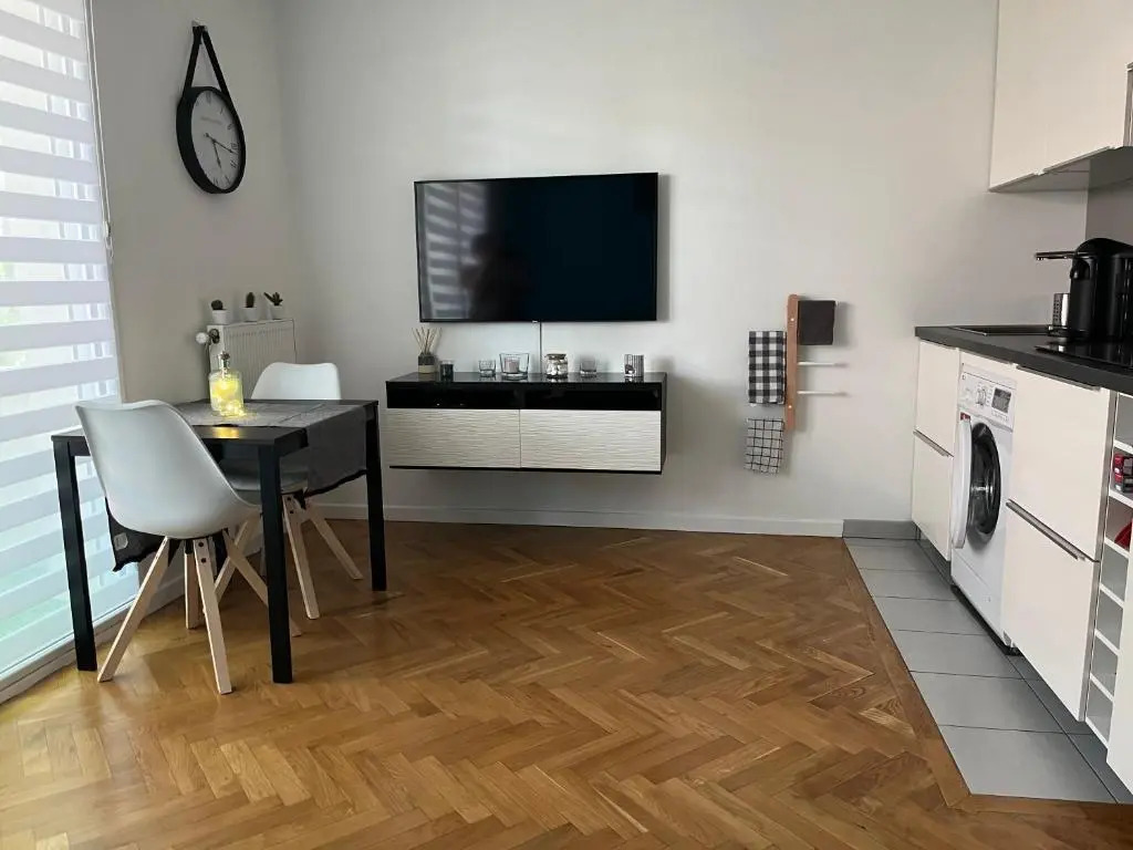 Superbe Studio Lumineux Haut de Gamme Tout Confort