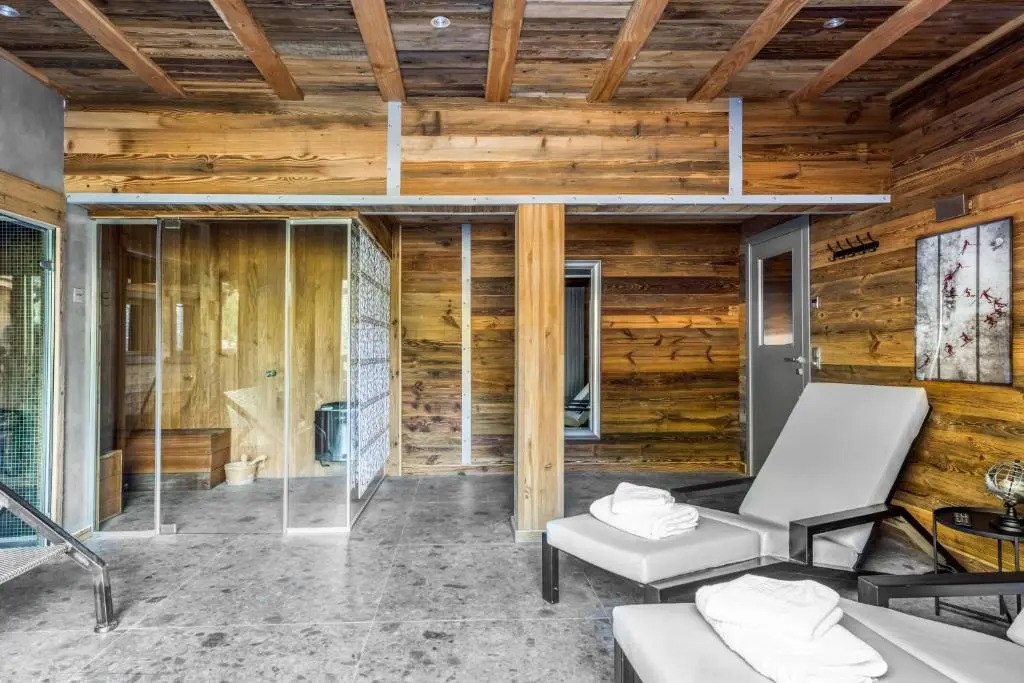 Chalet Charlie