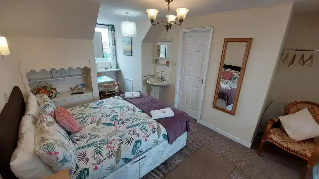 Tennyson Lodge