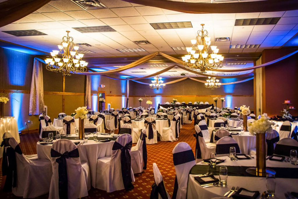 Sleep Inn & Suites Conference Center Eau Claire North