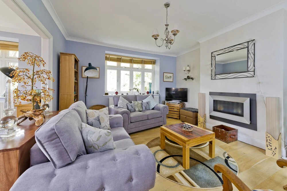 Delightful Apartment in Prime Location Near Hampstead Heath by Underthedoormat