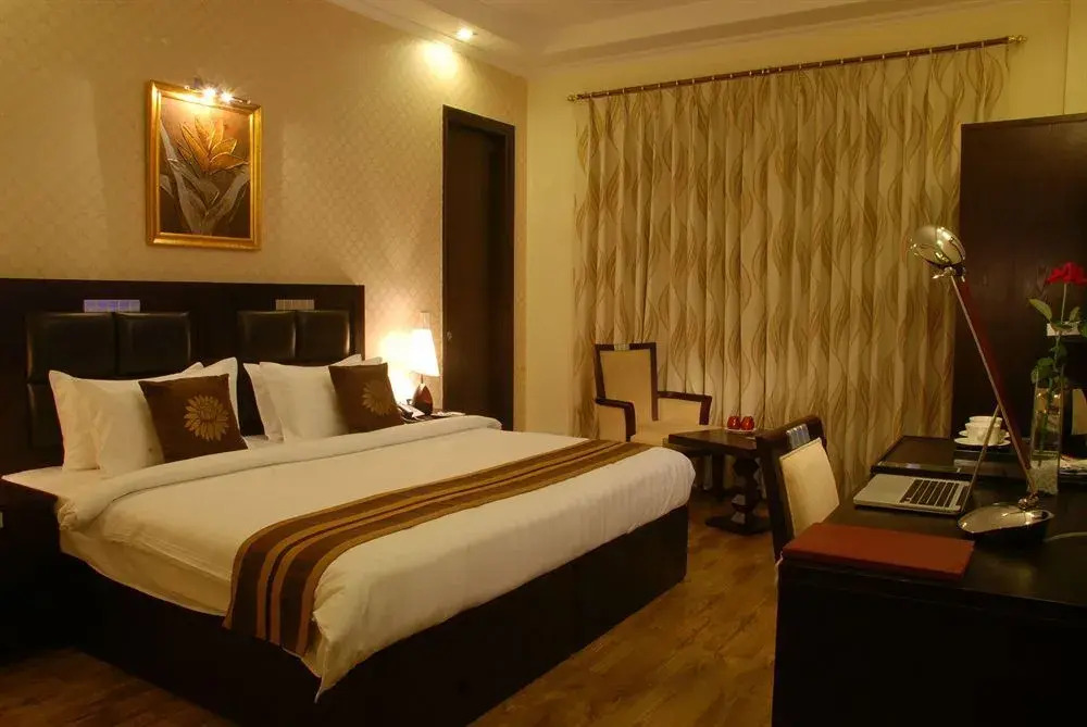 The Avenue by Seasons Hotels