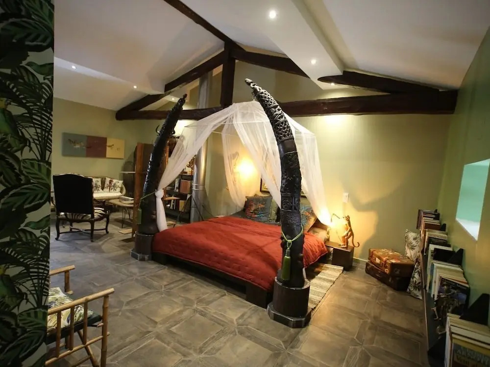 Chateau des Perichons