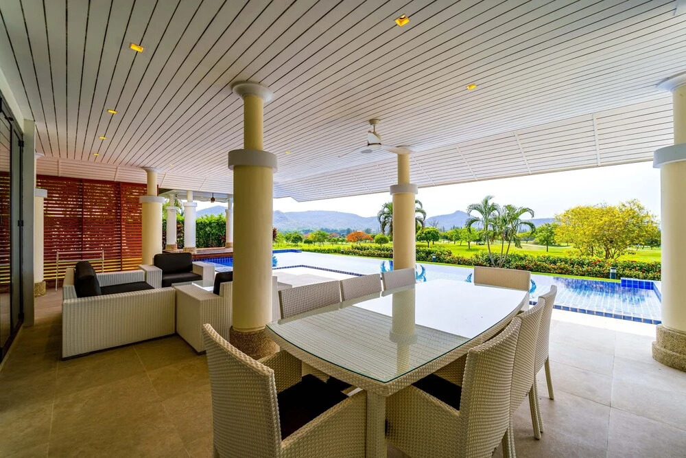 Luxury Mansion On Golf Course - BMG5