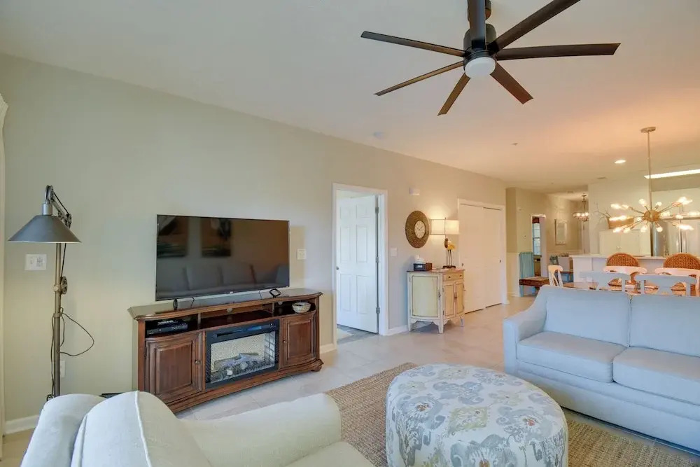 Walk to Main Street: North Myrtle Beach Condo