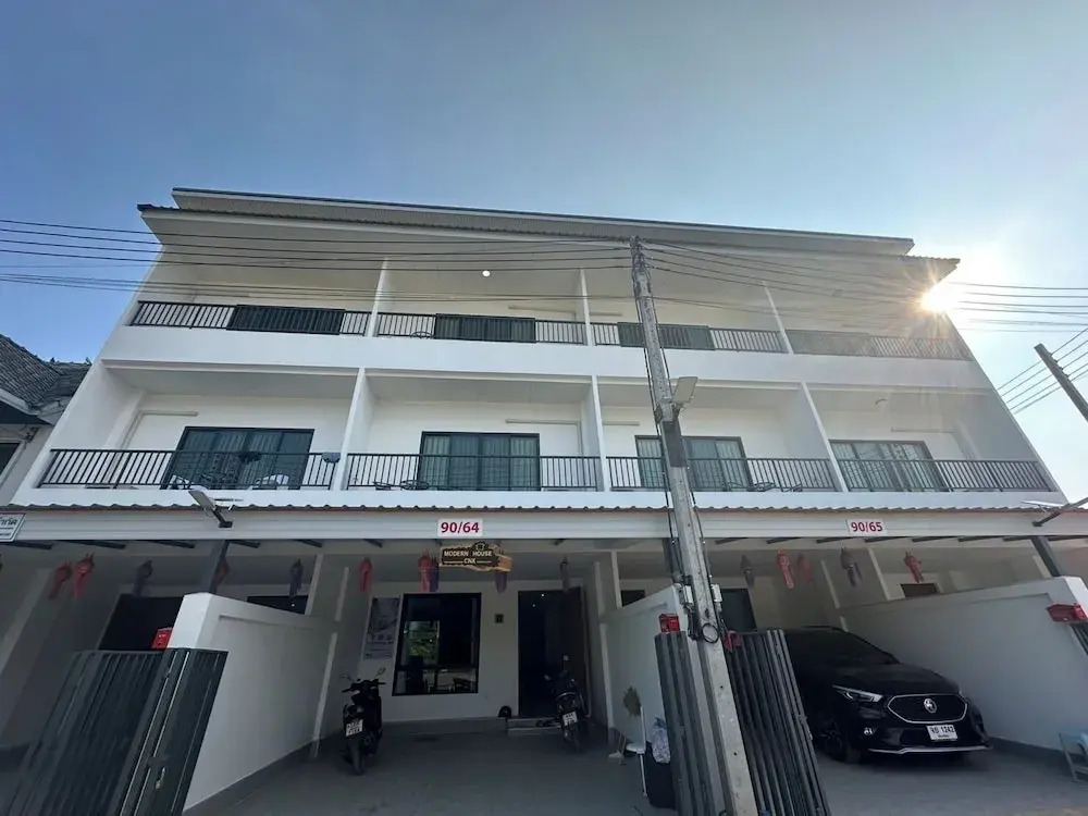 Modern House CNX