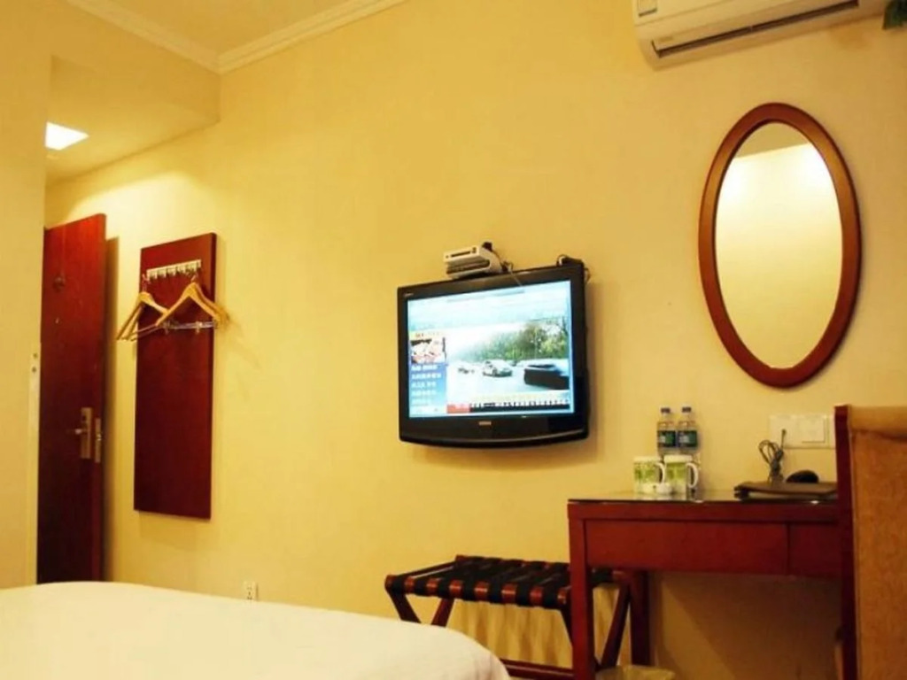 GreenTree Inn Suzhou Shi Road North Tongjing Road Subway Station Express Hotel