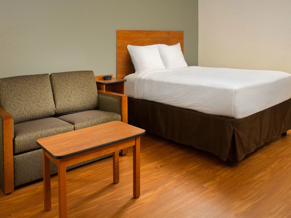 Extended Stay America Select Suites - Wilmington - West