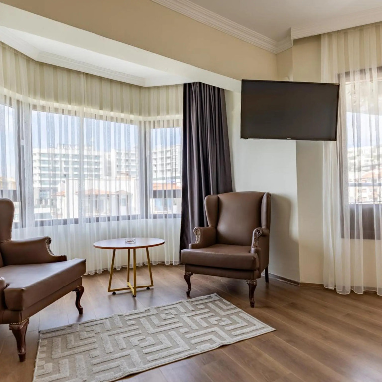 The View City Hotel