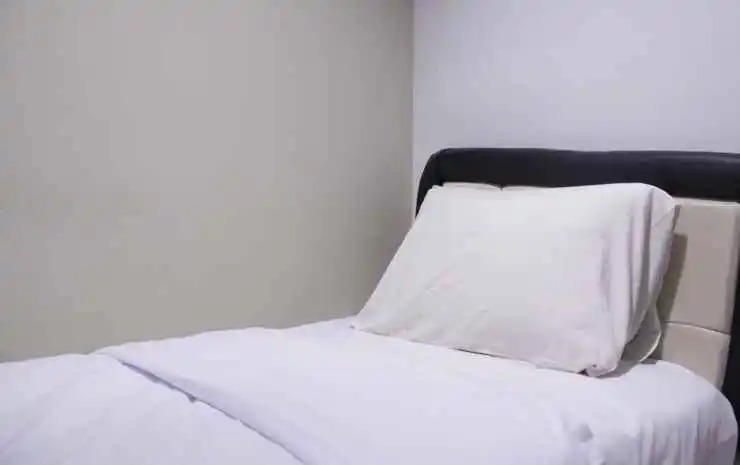 Homey and Relaxing 3BR Apartment at The Jarrdin Cihampelas By Travelio
