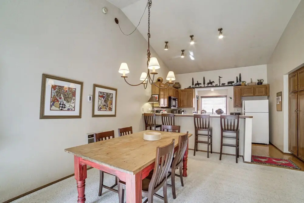 Mammoth Lakes Condo: Walk to Village & Gondola
