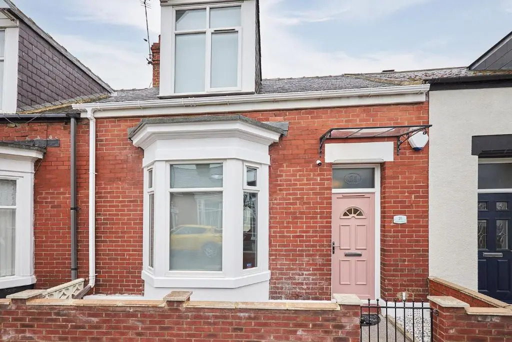 Host Stay 21 in Sunderland