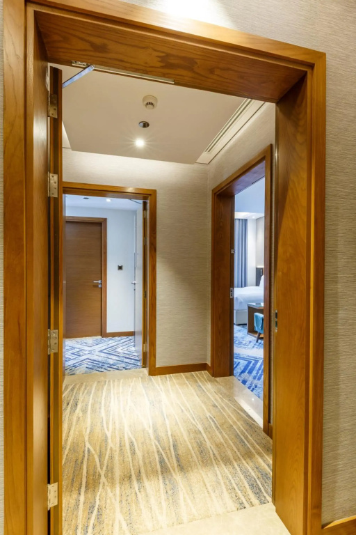 S19 Hotel-Al Jaddaf Metro Station