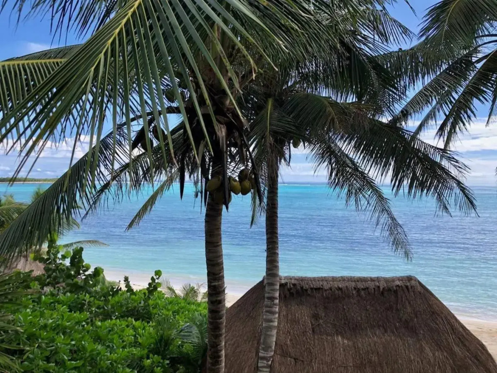 Beachfront bungalows- Soliman Bay