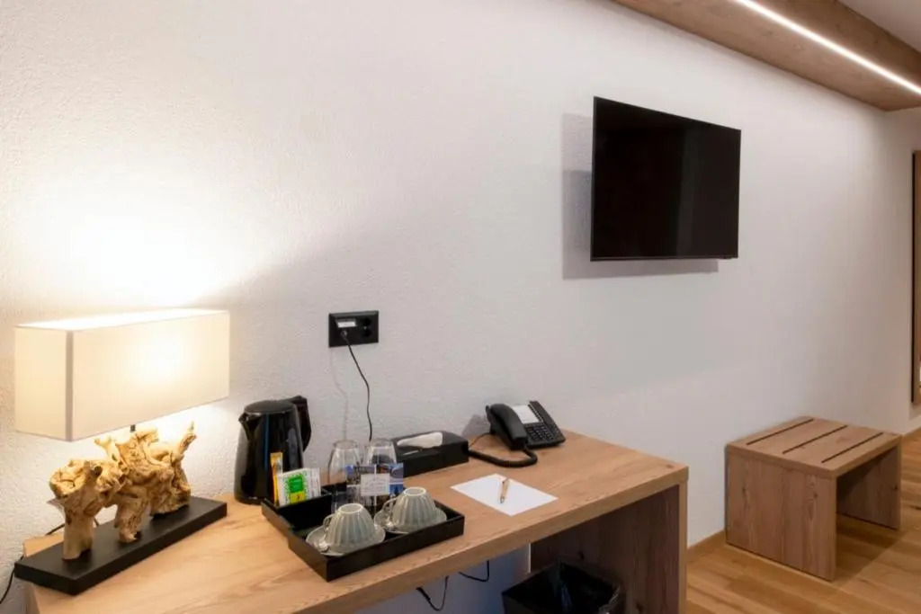 Boutique hôtel Corbetta & SPA - A 5 minutes de lautoroute A12 aux Paccots sur Montreux, profitez de la montagne et du lac Léman- LOFT FAMILIAL DISPONIBLE