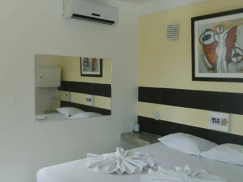 Hotel Ellegance