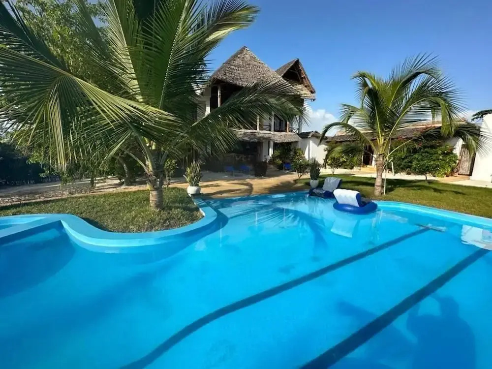 Hoom zanzibar