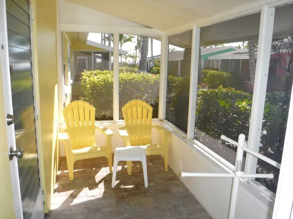Waterside Inn on the Beach