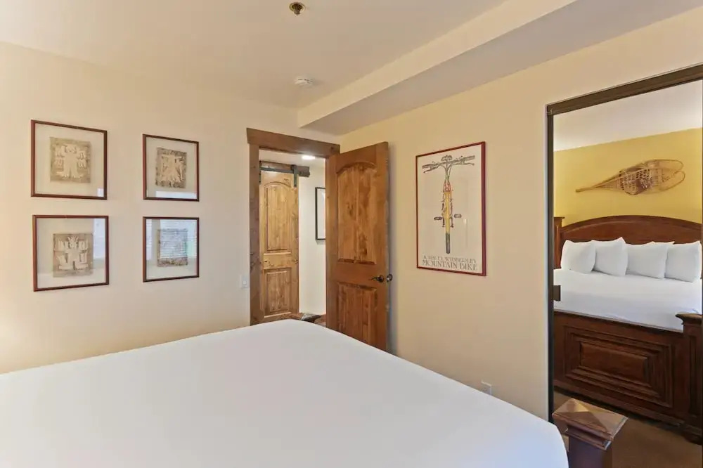 Ridgepoint - Three Bedroom Condo with Spa #128 by Deer Valley Resort