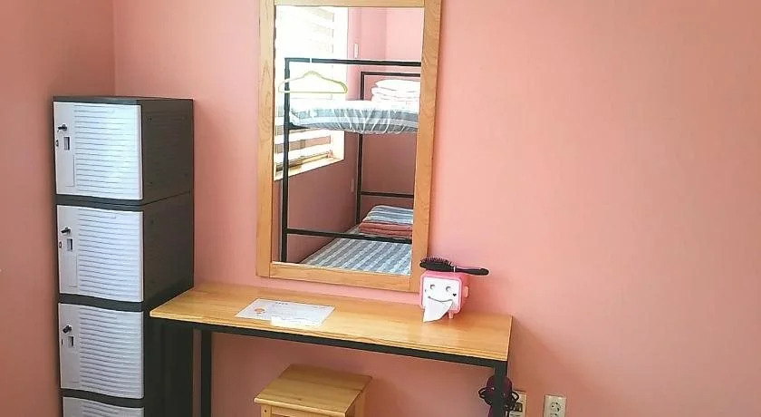 1004 Hostel