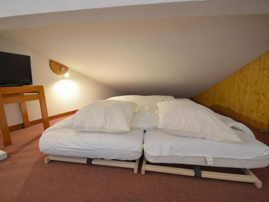 Appartement Les Menuires, 4 pièces, 8 personnes - FR-1-452-201