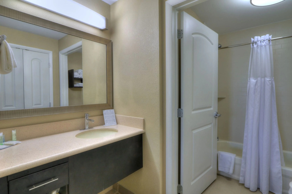 Staybridge Suites Knoxville West by IHG