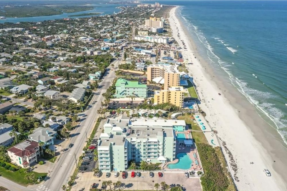 Coconut Palms Beach Resort 4312