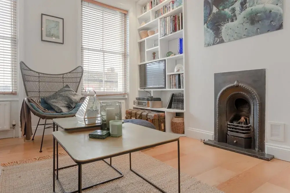 Vibrant 2 Bedroom Apartment in Notting Hill