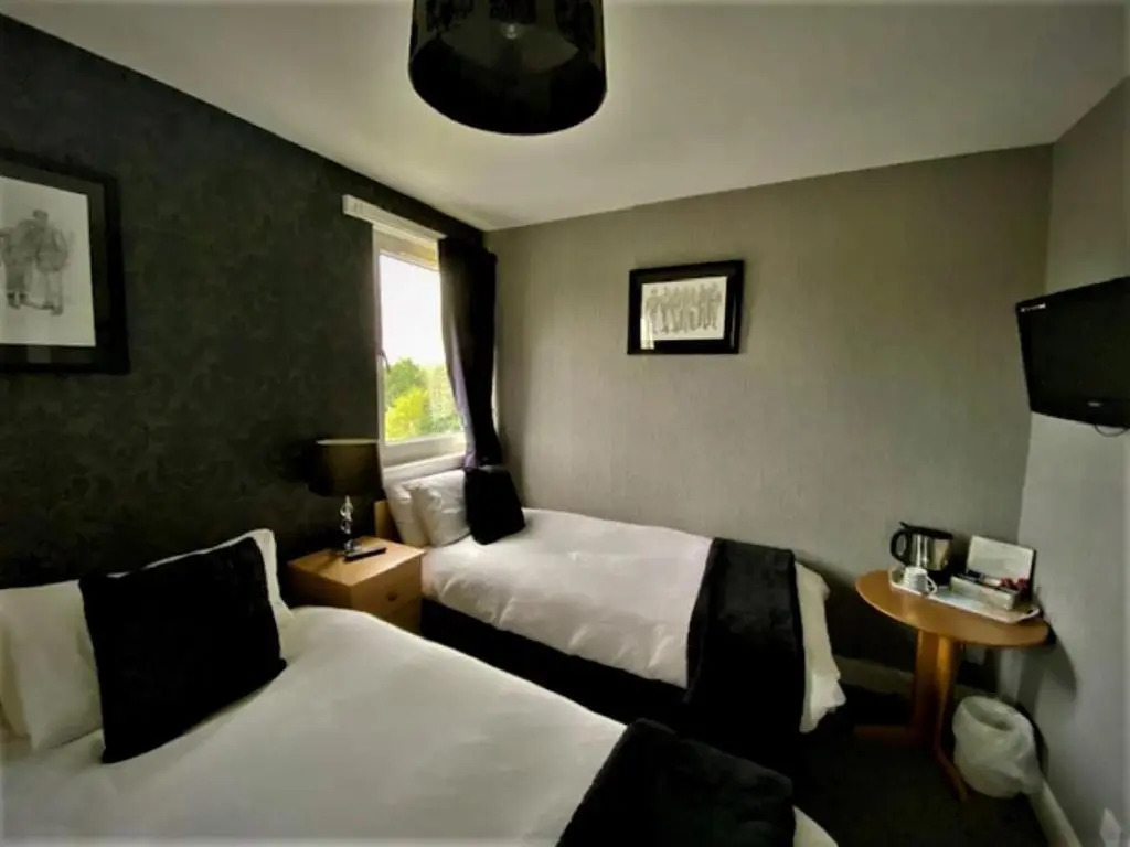 Vaila Guest House