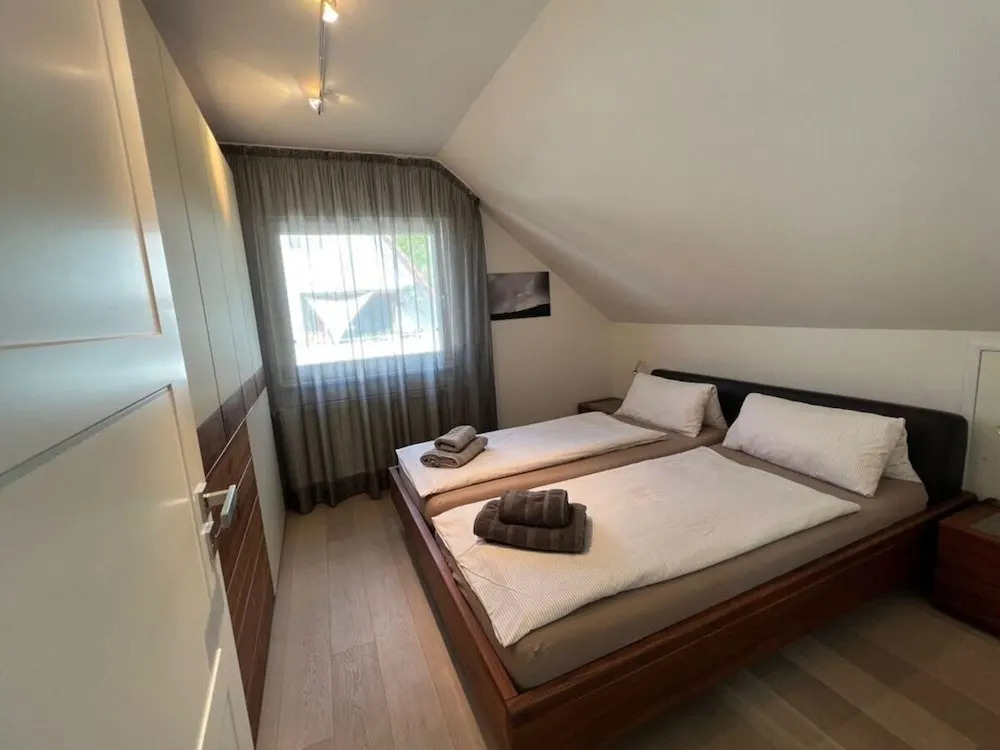 Savoir Vivre Modern Retreat