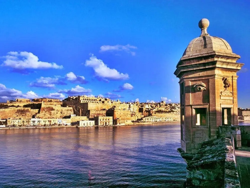 Traditional Maltese Townhouse, Roof Terrace and Views
