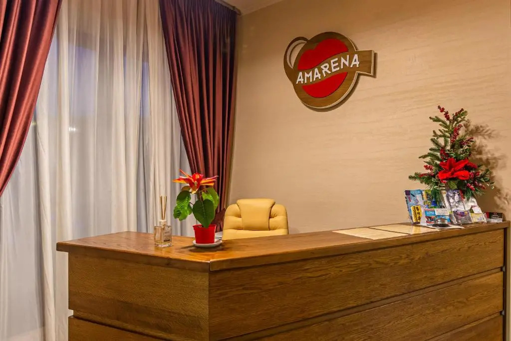 Отель Amarena