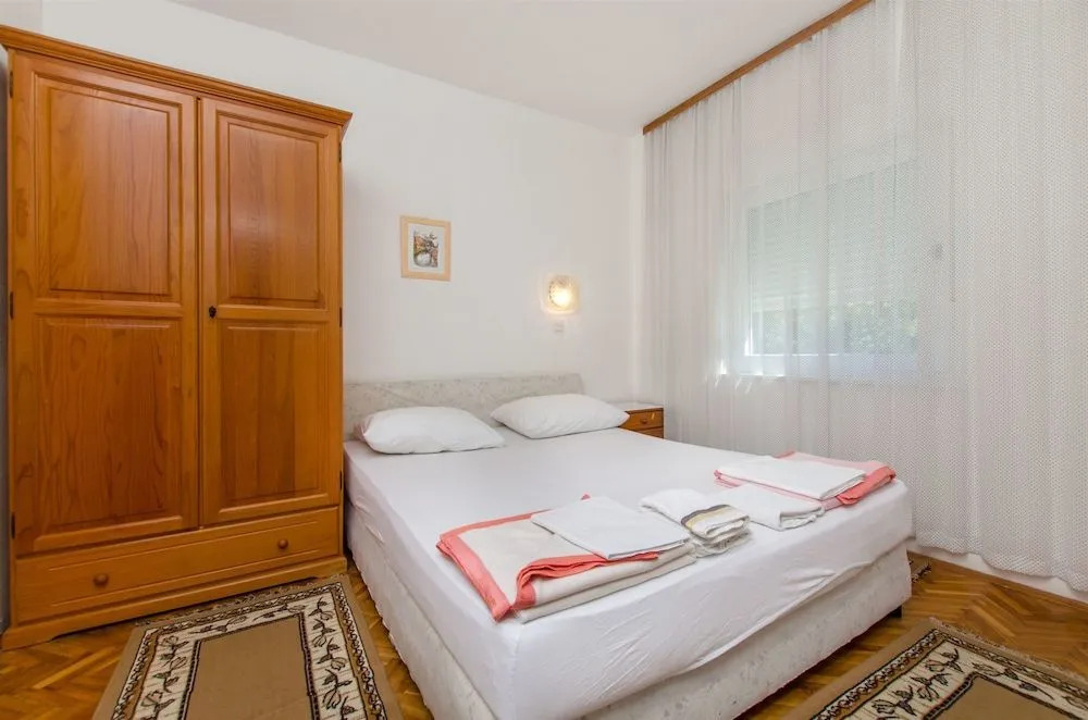 Apartments Osvit