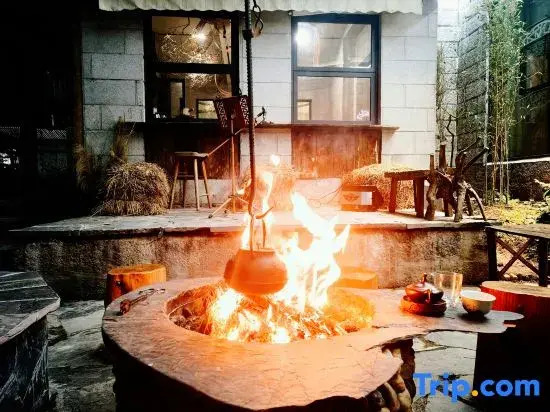 Huazhu·Kuangjing offers homestays (such as the Qinhu Guling Street branch)