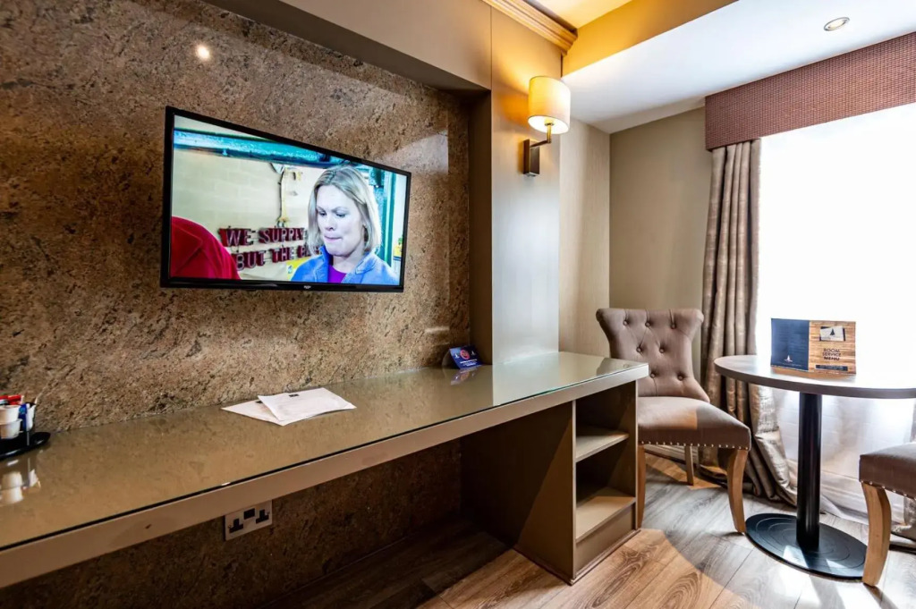 Fir Trees Hotel