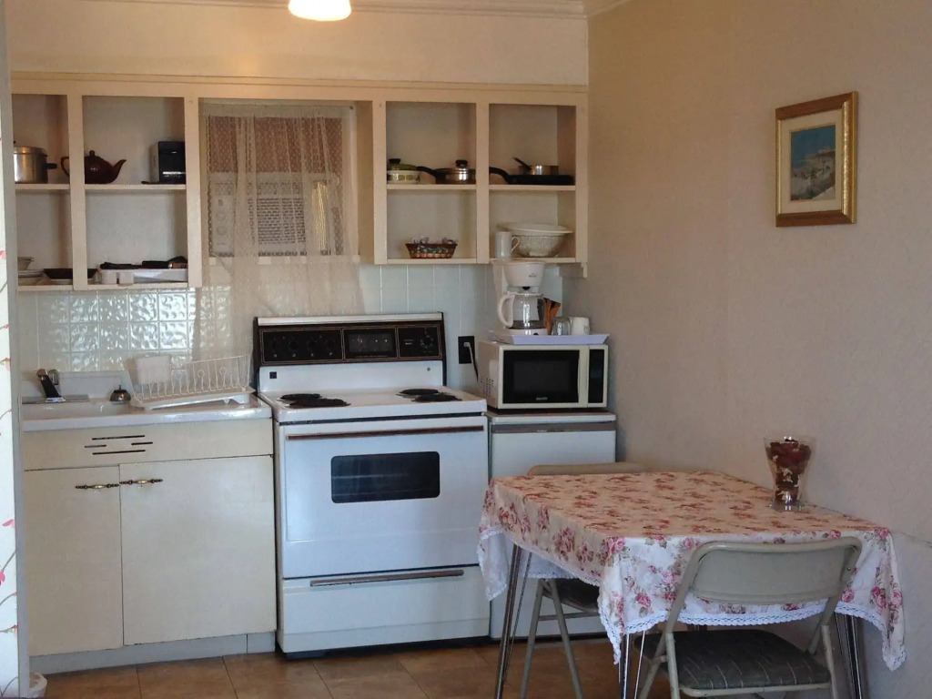 Westview Centre Motel Ltd