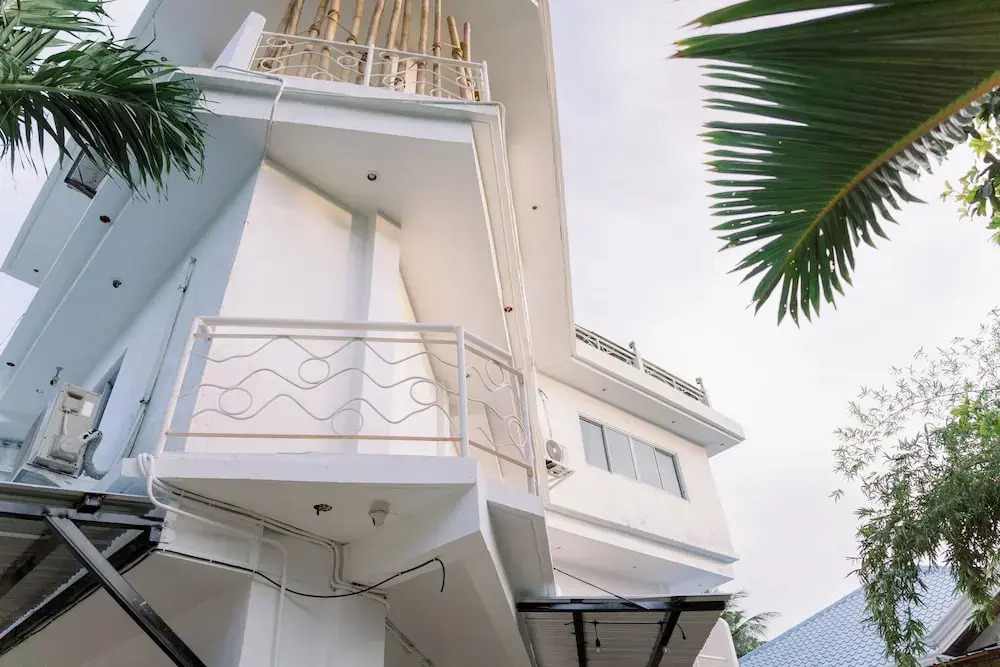 8 Plus Beach Resort