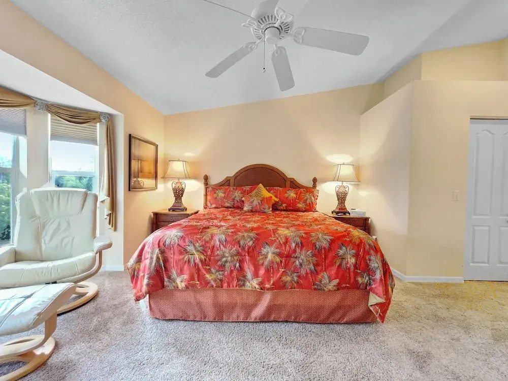 Stoneybrook Condo #926
