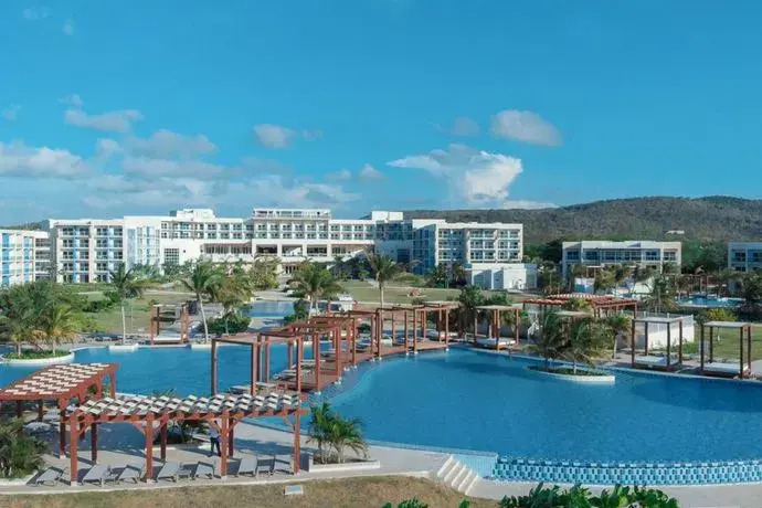 Baktun Hotel