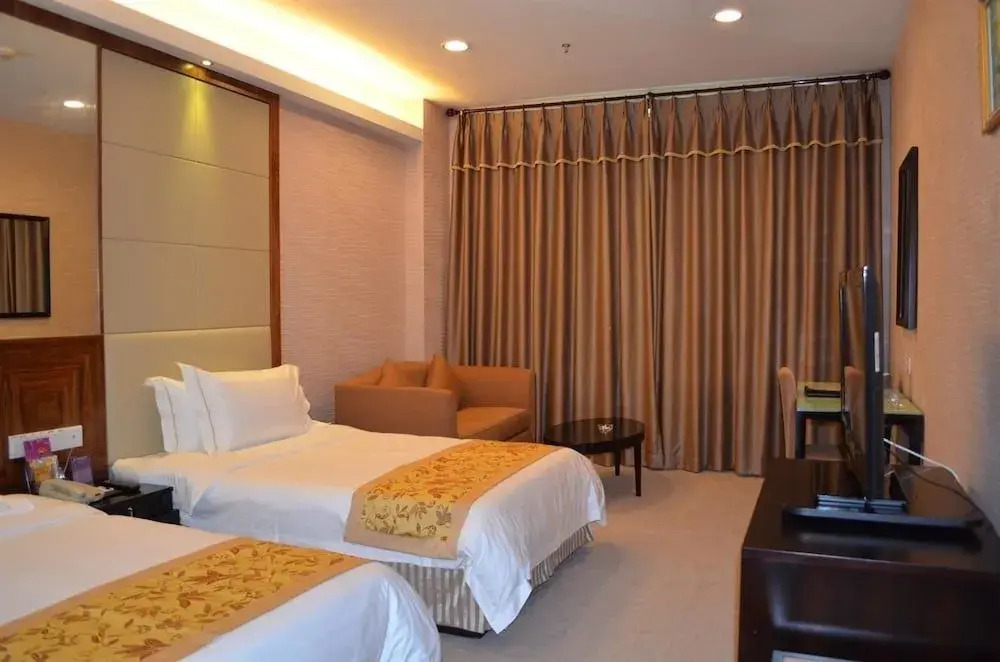 Jihua Business Hotel