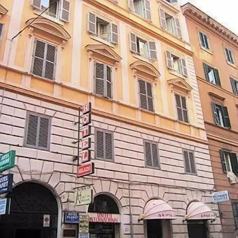 Domus Aurora