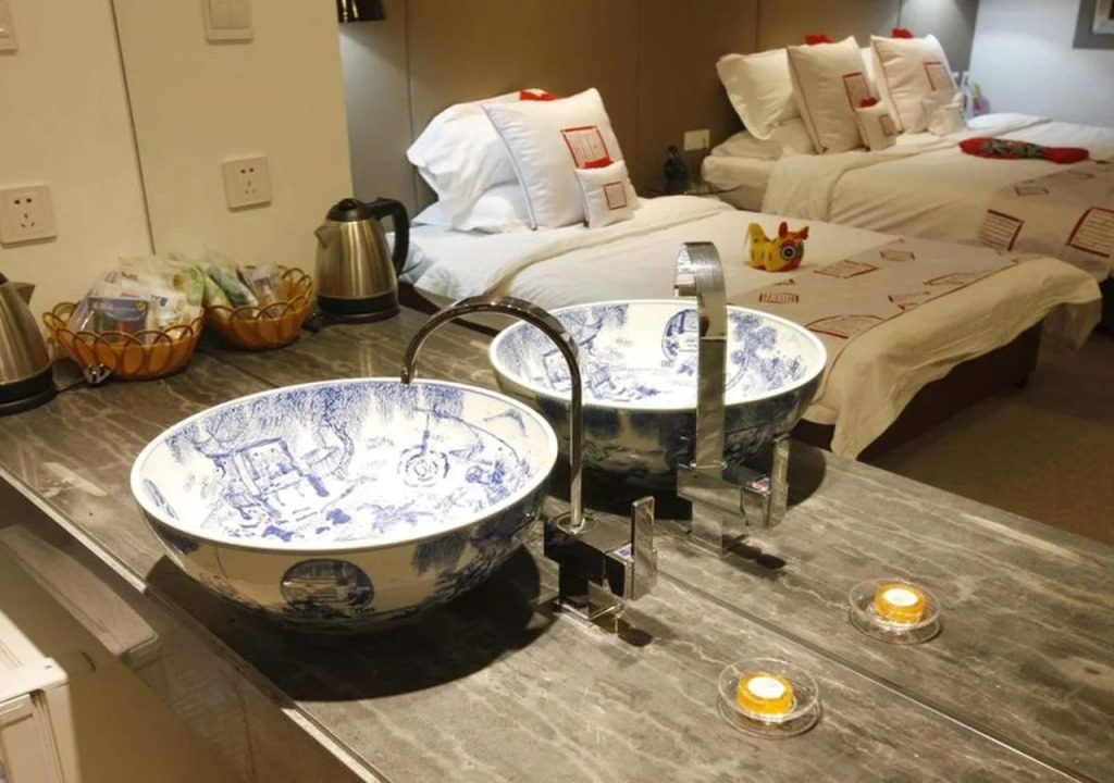 China Community Art Habitat Hotel